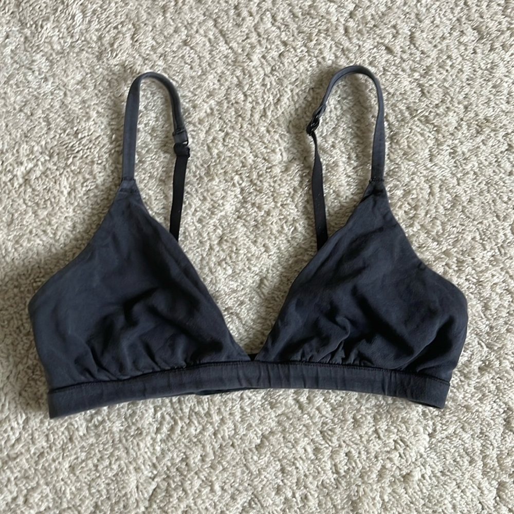 Preloved Skims Triangle Charcoal Gray Bralette